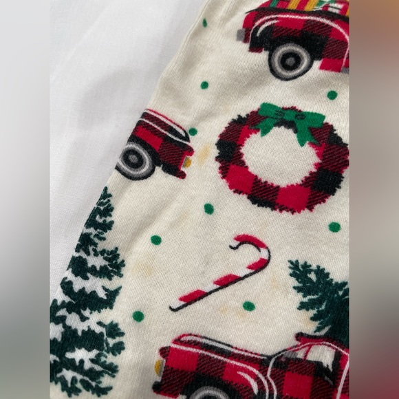 The Children's Place Twins' Christmas Cotton Pajamas (2 sets), 9-12 months - Picture 7 of 7